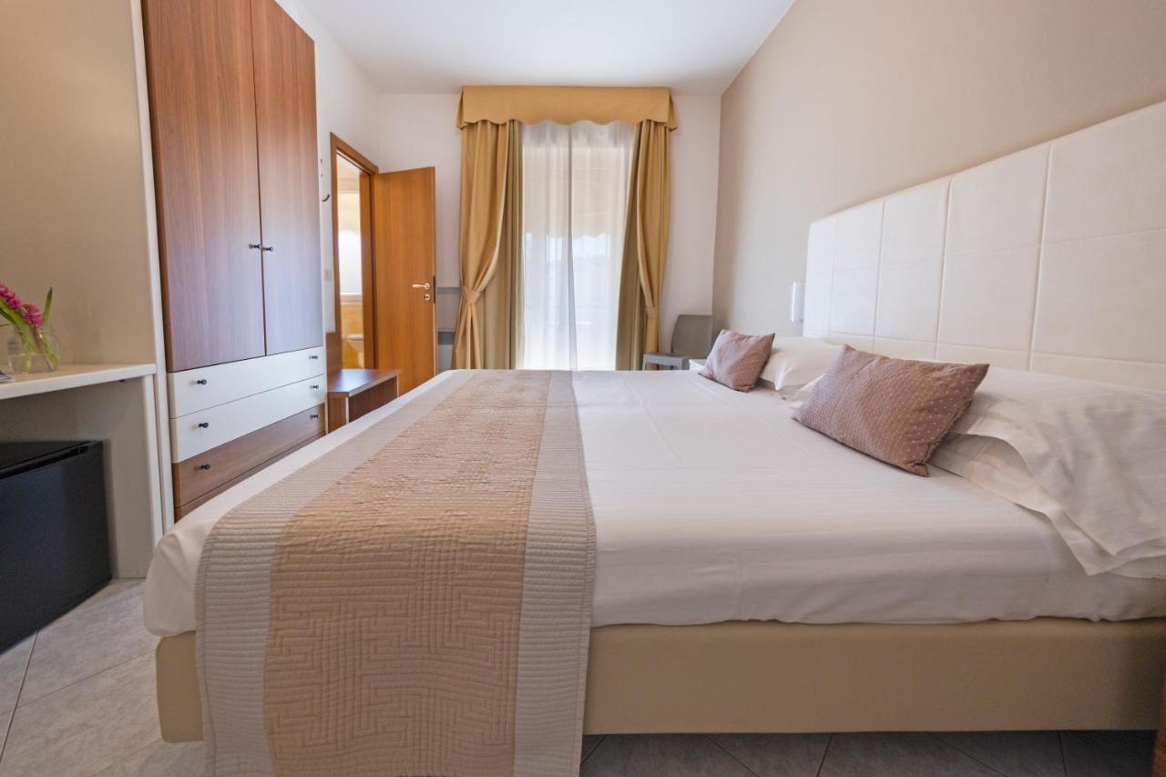 Hotel Al Sole Bardolino Luaran gambar