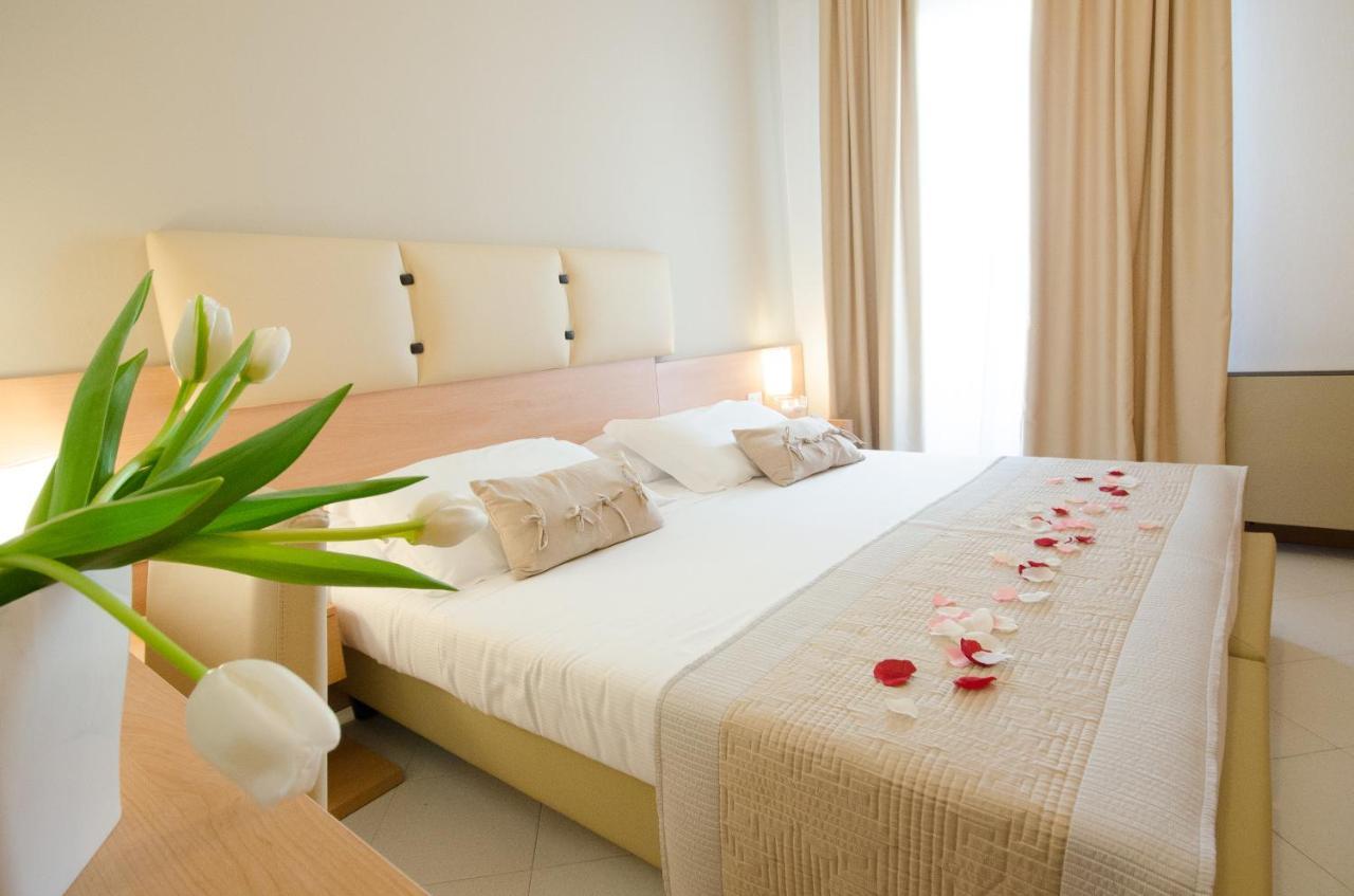 Hotel Al Sole Bardolino Luaran gambar